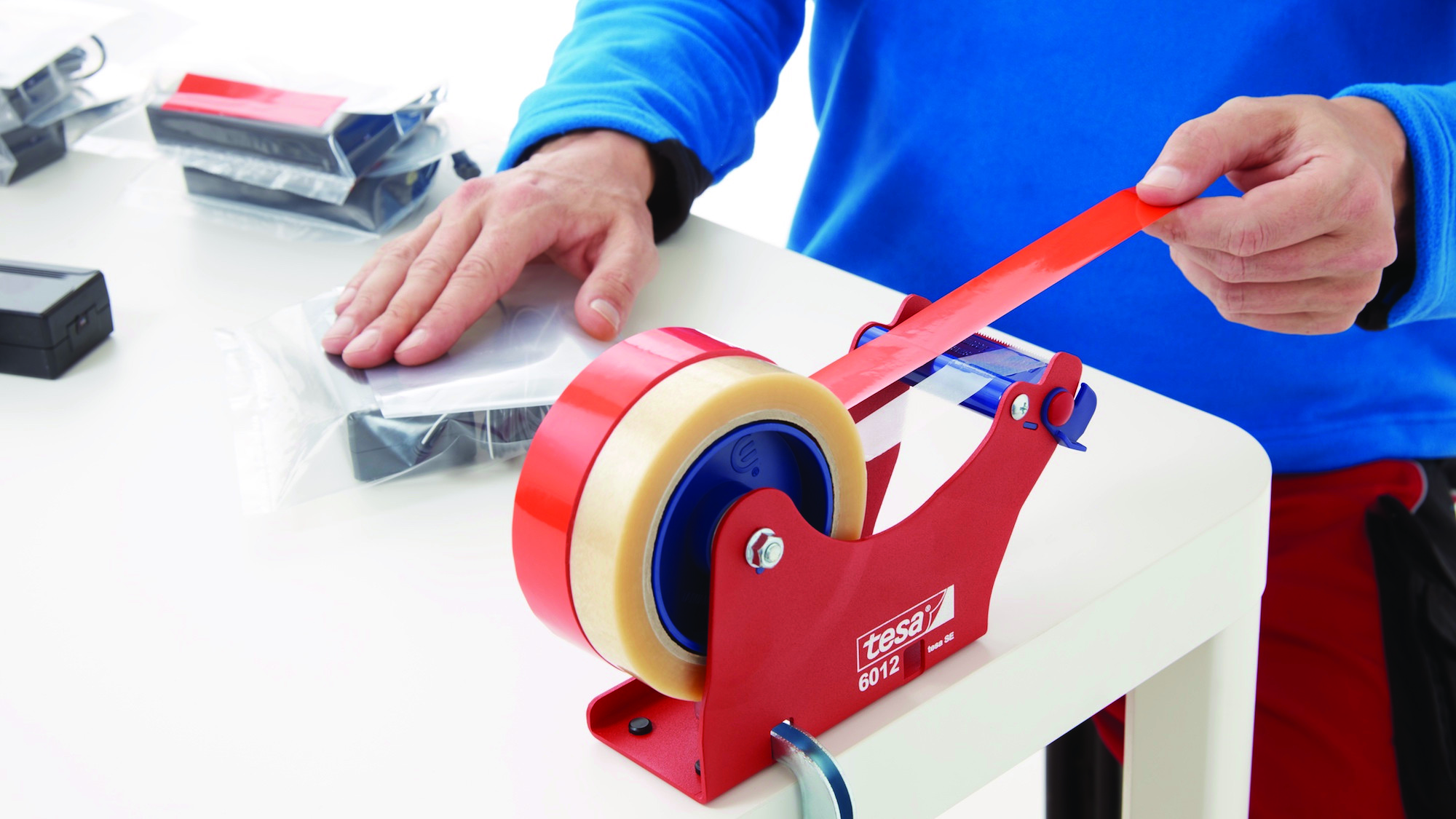 tesa® Tischabroller 6012